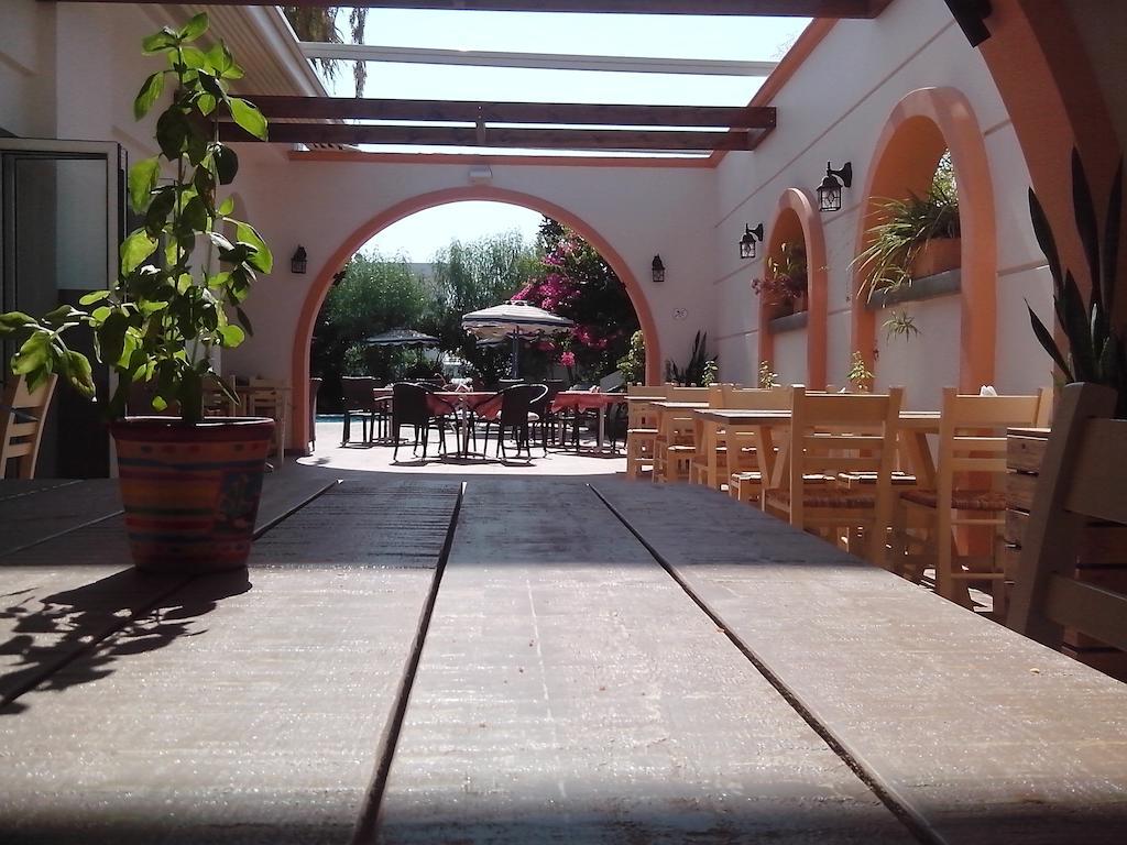 Hotel Bay 2*